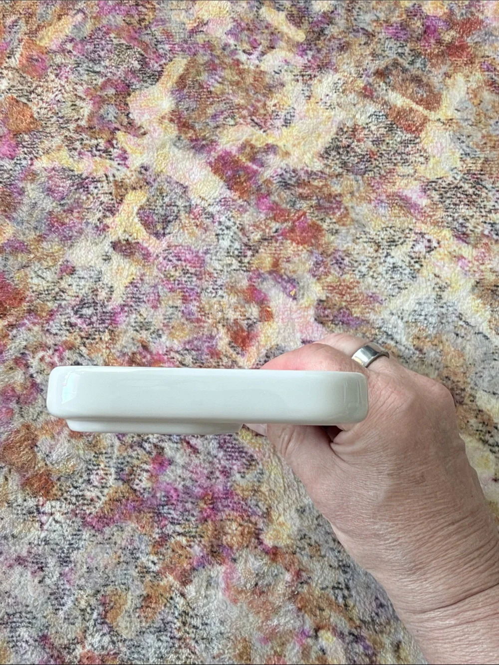 Beats Apple iPhone 16Pro Magsafe Phone Case in Summit Stone (light grey)